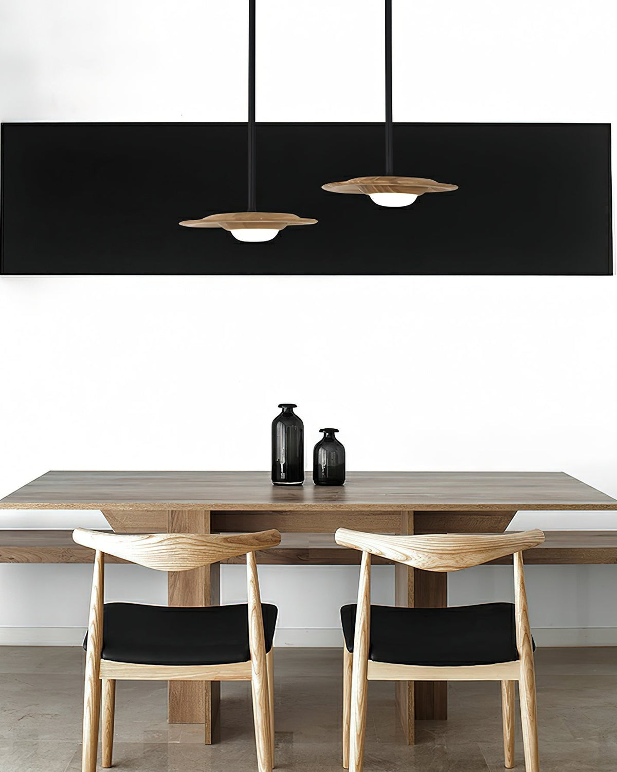 Cesilis Pendelleuchte aus Holz
