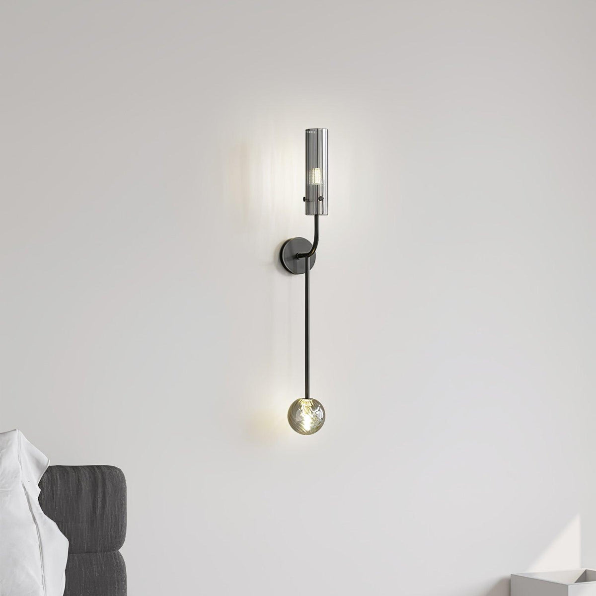 Virixa zeitgenössische minimalistische Vertica-Wandleuchte