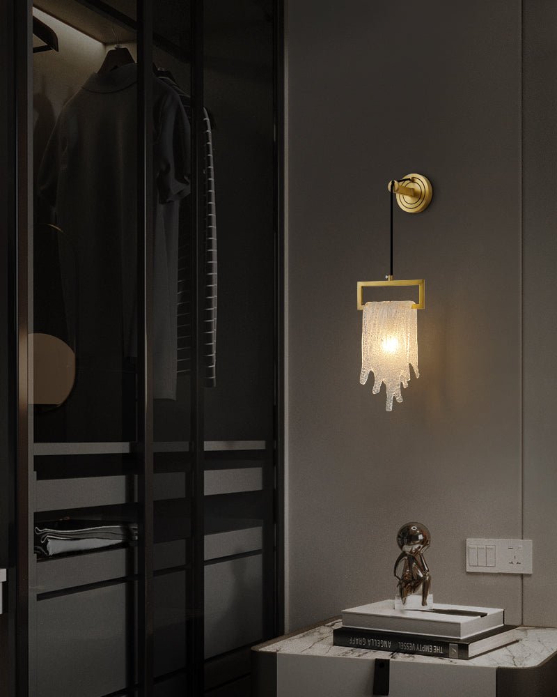 Zodorila zeitgenössische minimalistische Wandleuchte aus Kristall