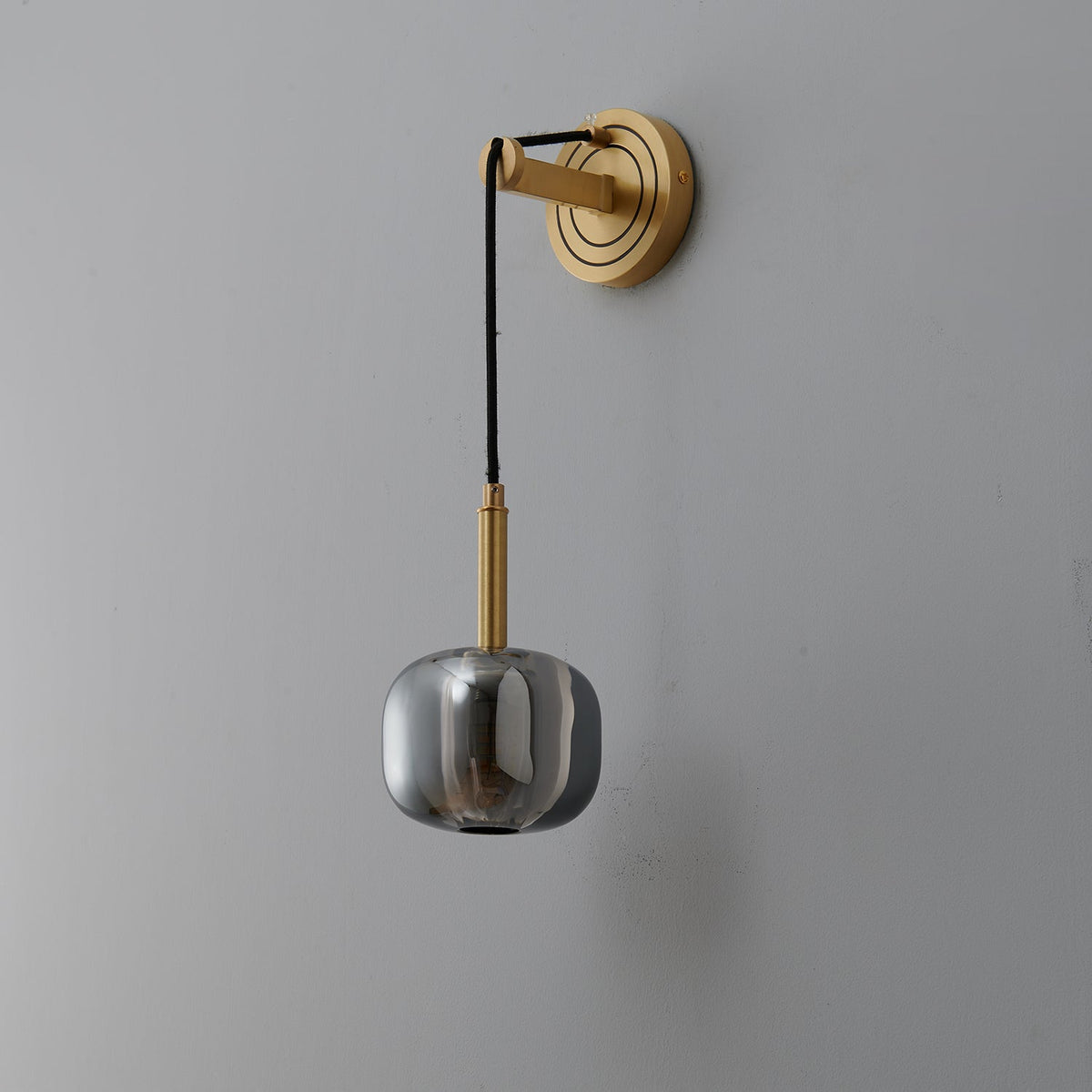 Zodorila zeitgenössische minimalistische Wandleuchte aus Kristall