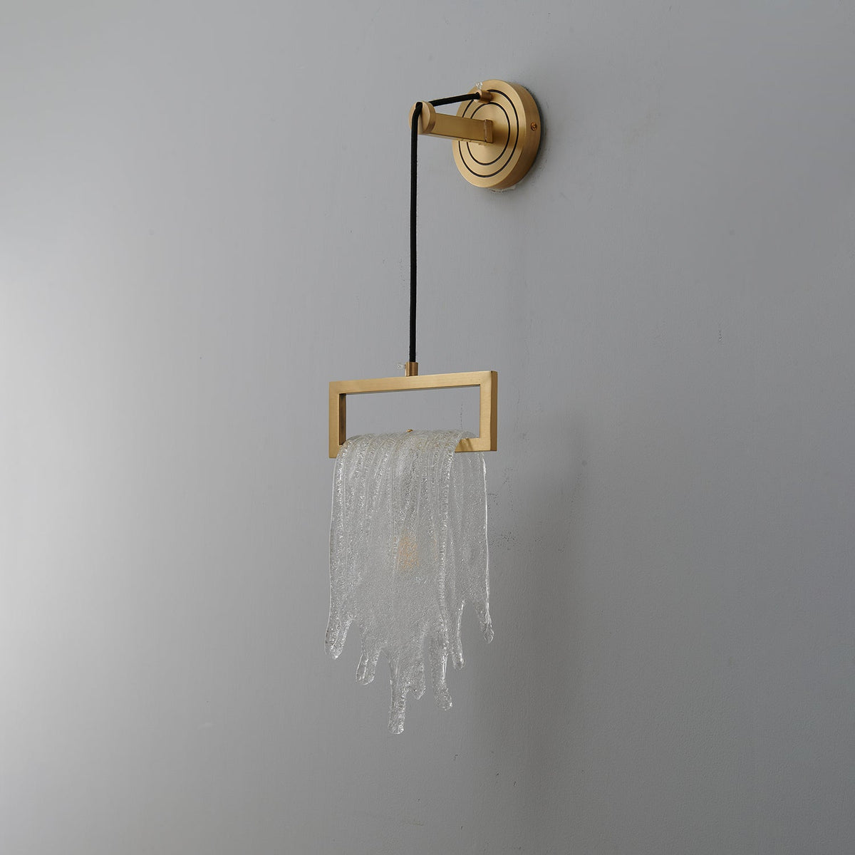 Zodorila zeitgenössische minimalistische Wandleuchte aus Kristall
