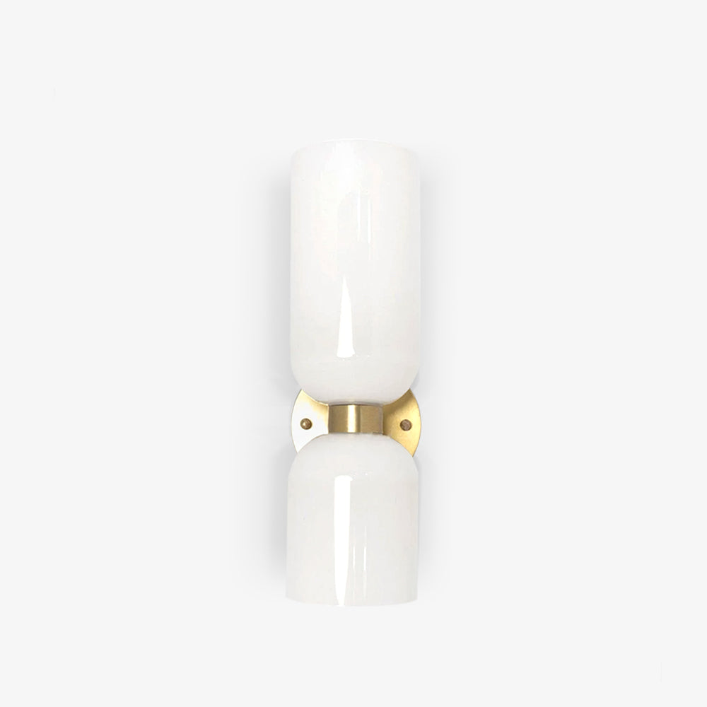 Bryn zeitgenössische minimalistische Wandleuchte aus Glas
