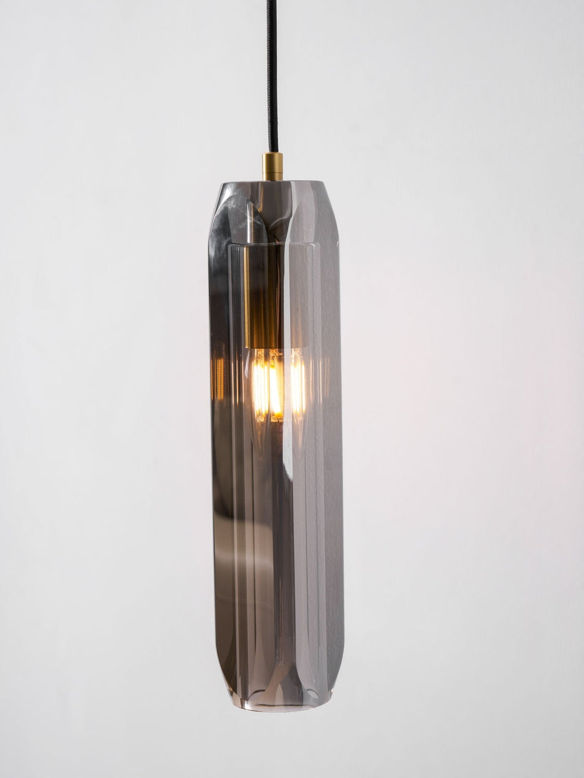 Zodorila zeitgenössische minimalistische Wandleuchte aus Kristall