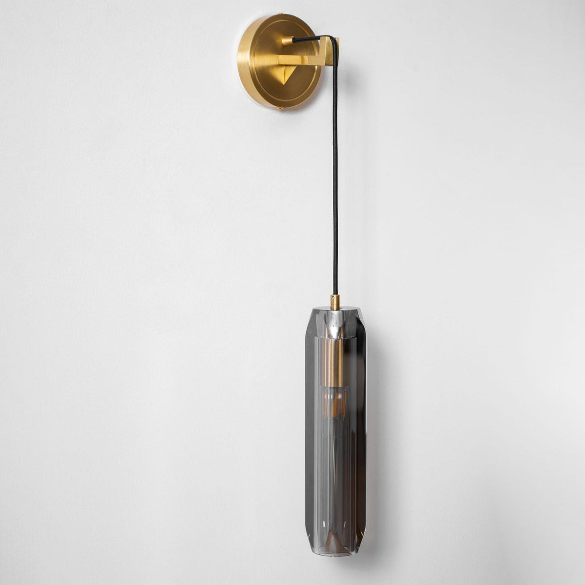 Zodorila zeitgenössische minimalistische Wandleuchte aus Kristall