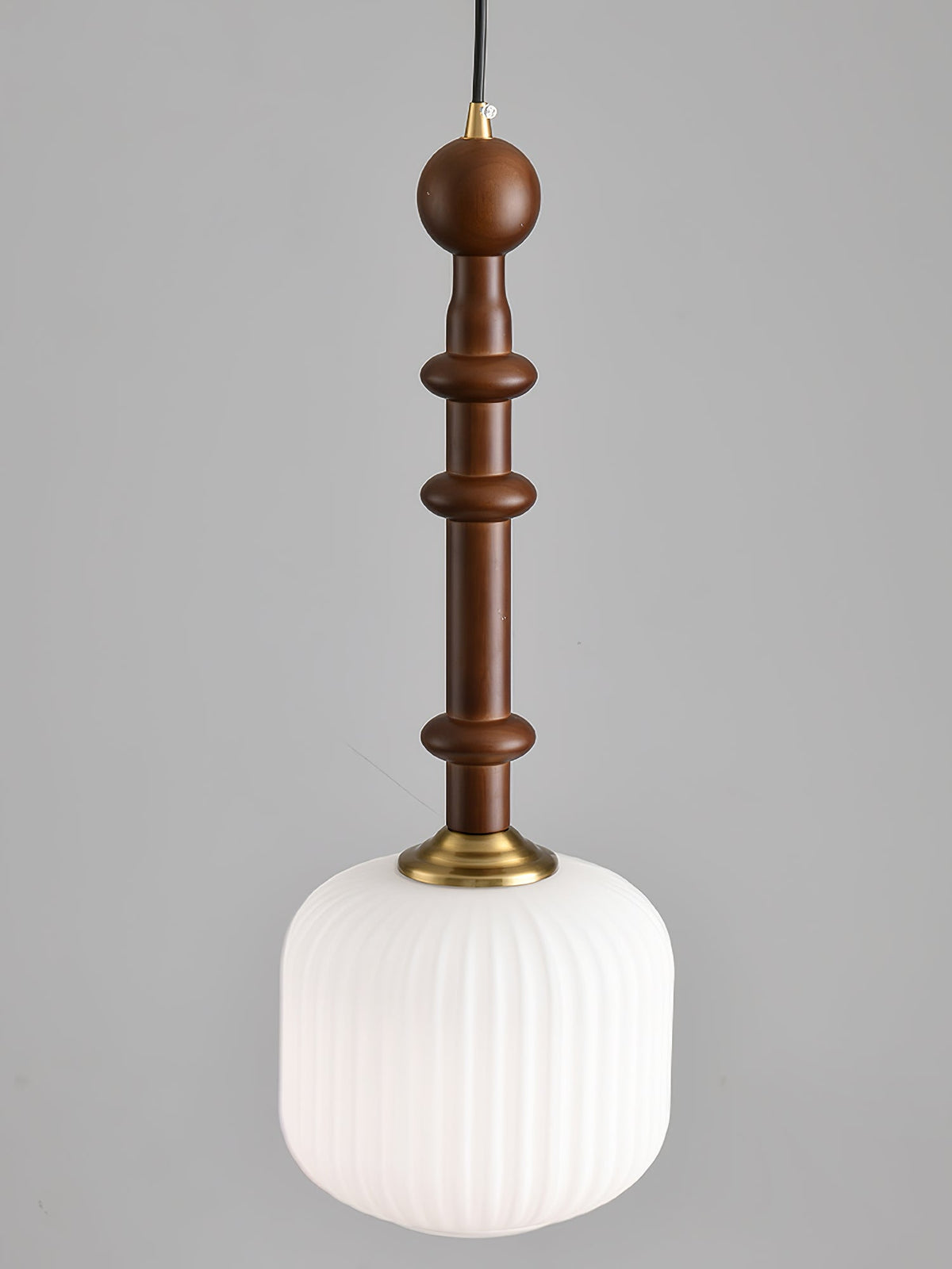 Iliror Traditionelle Pendelleuchte aus Holz und Glas