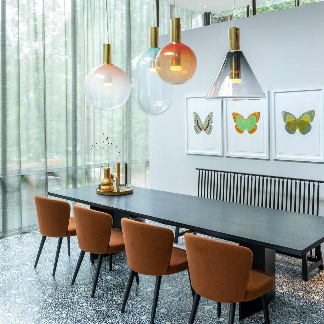 Aeris Minimalistische Pendelleuchte aus Glas