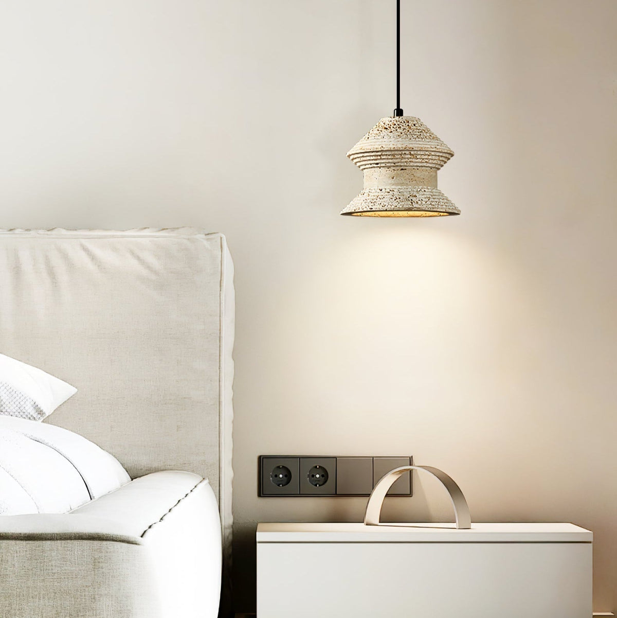 Nyrd Travertine Pendelleuchte