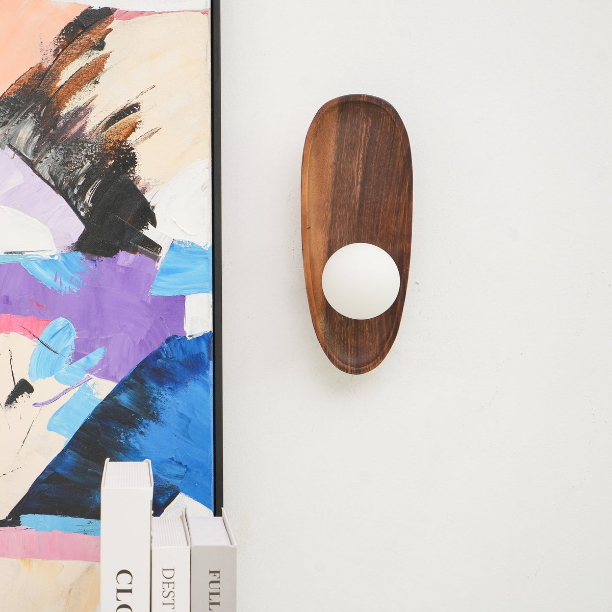Sylaise zeitgenössische minimalistische Wandleuchte aus Holz und Glas