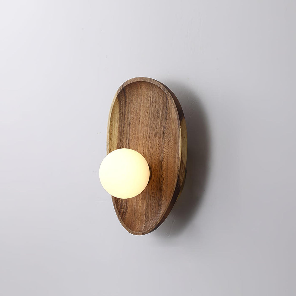 Sylaise zeitgenössische minimalistische Wandleuchte aus Holz und Glas
