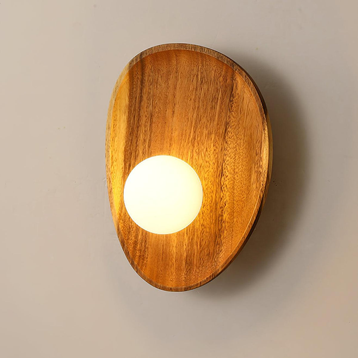Sylaise zeitgenössische minimalistische Wandleuchte aus Holz und Glas
