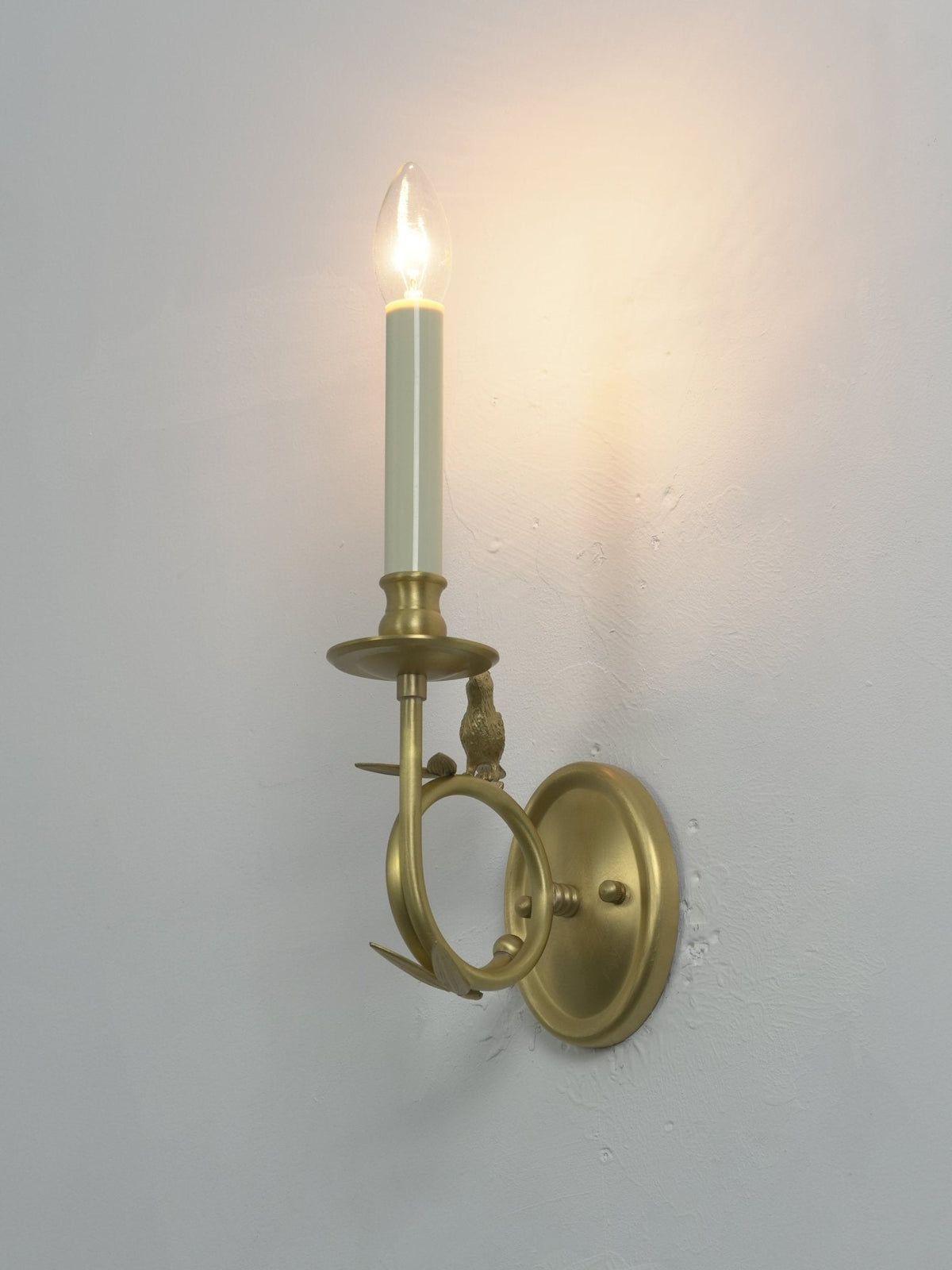 Jexdo elegante Wandleuchte in Messing