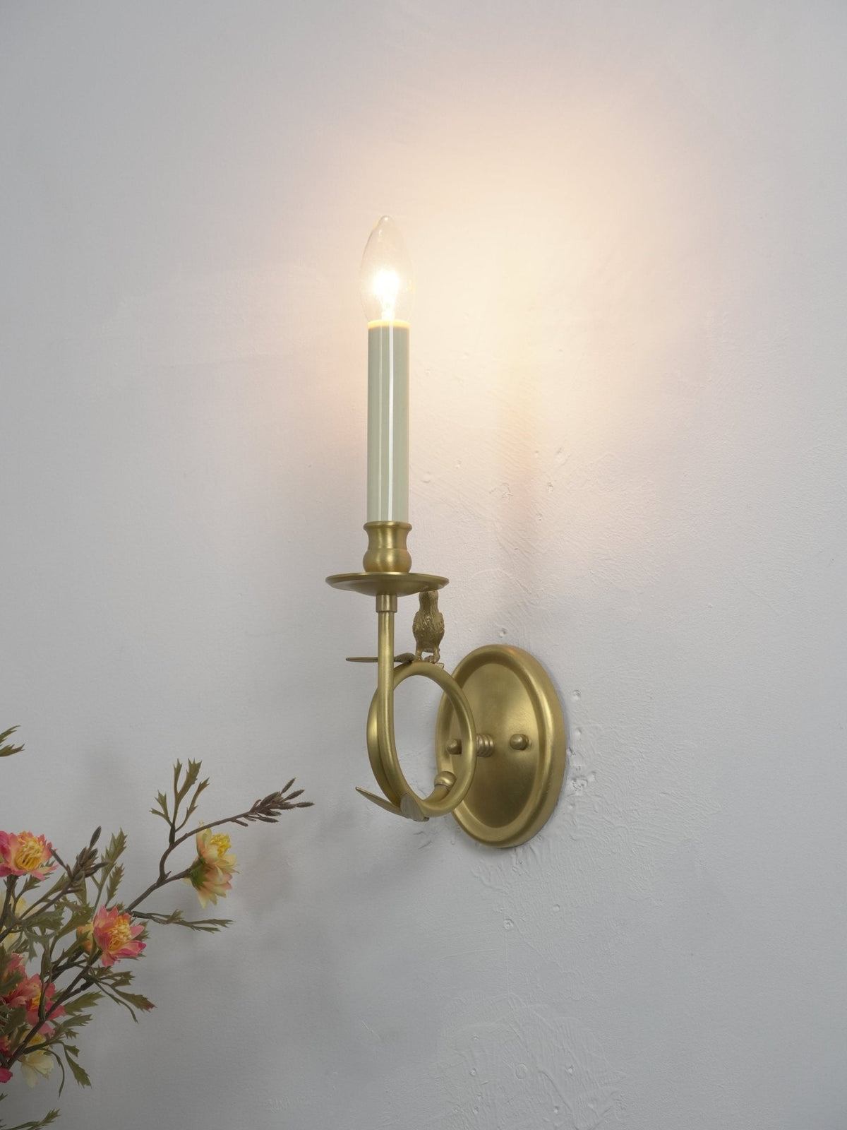 Jexdo elegante Wandleuchte in Messing