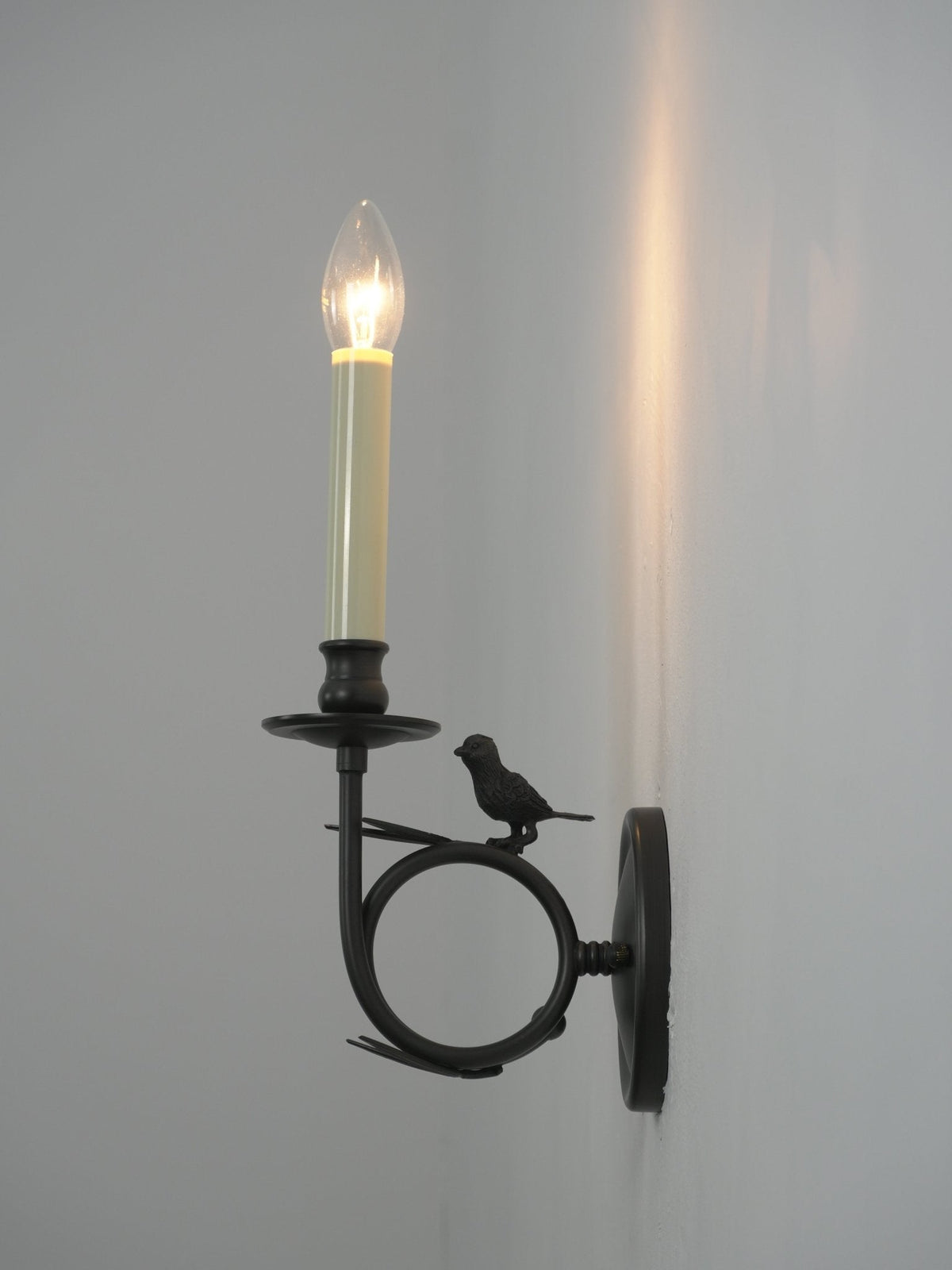 Jexdo elegante Wandleuchte in Messing