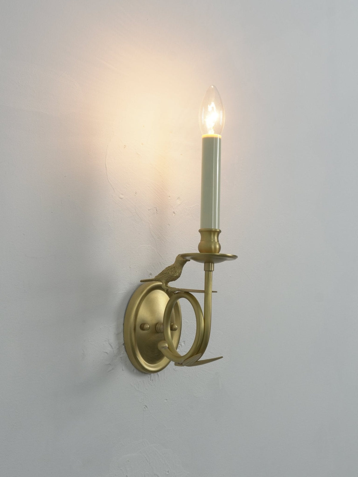 Jexdo elegante Wandleuchte in Messing