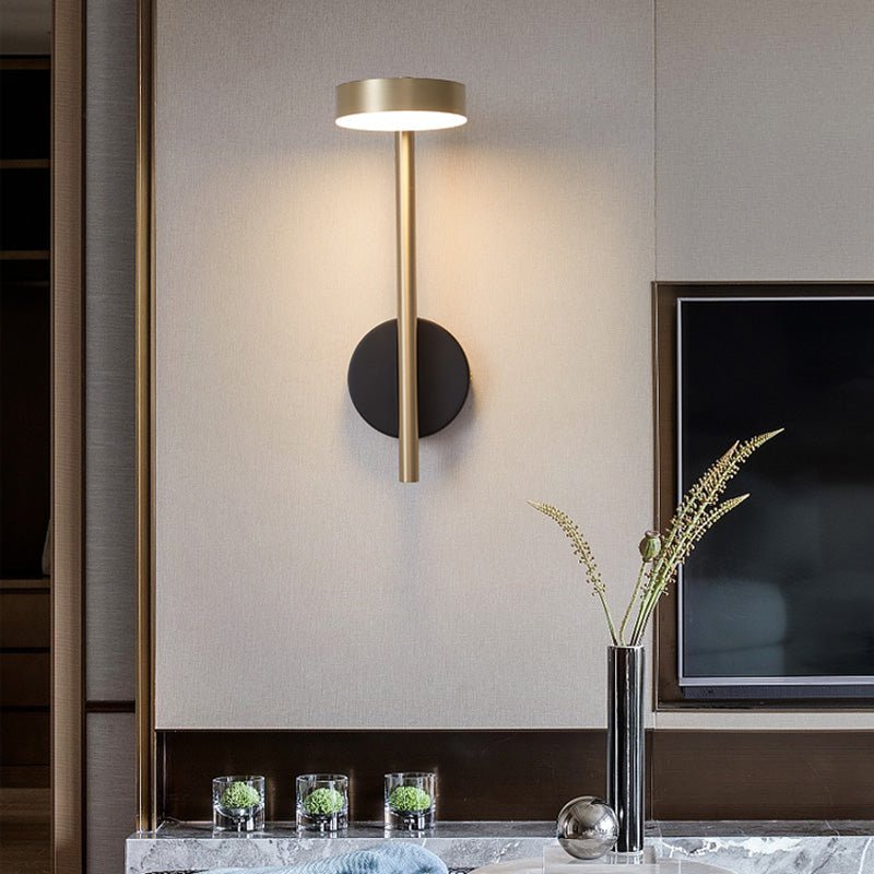 Umirarae zeitgenössische minimalistische Wandleuchte
