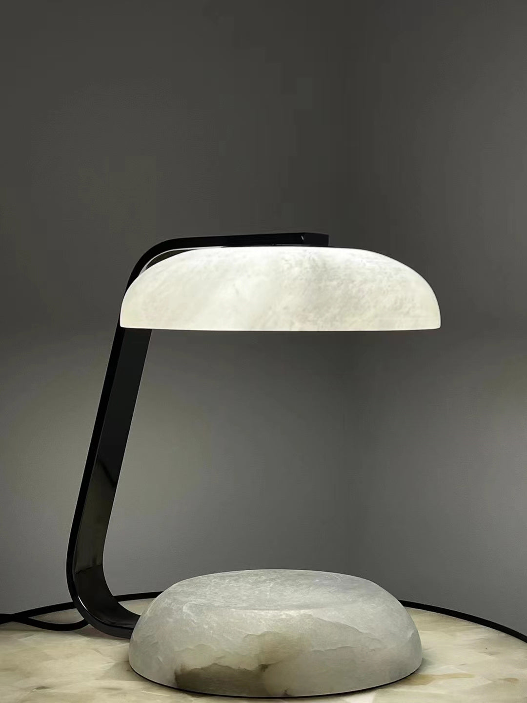 Vivi Tischlampe