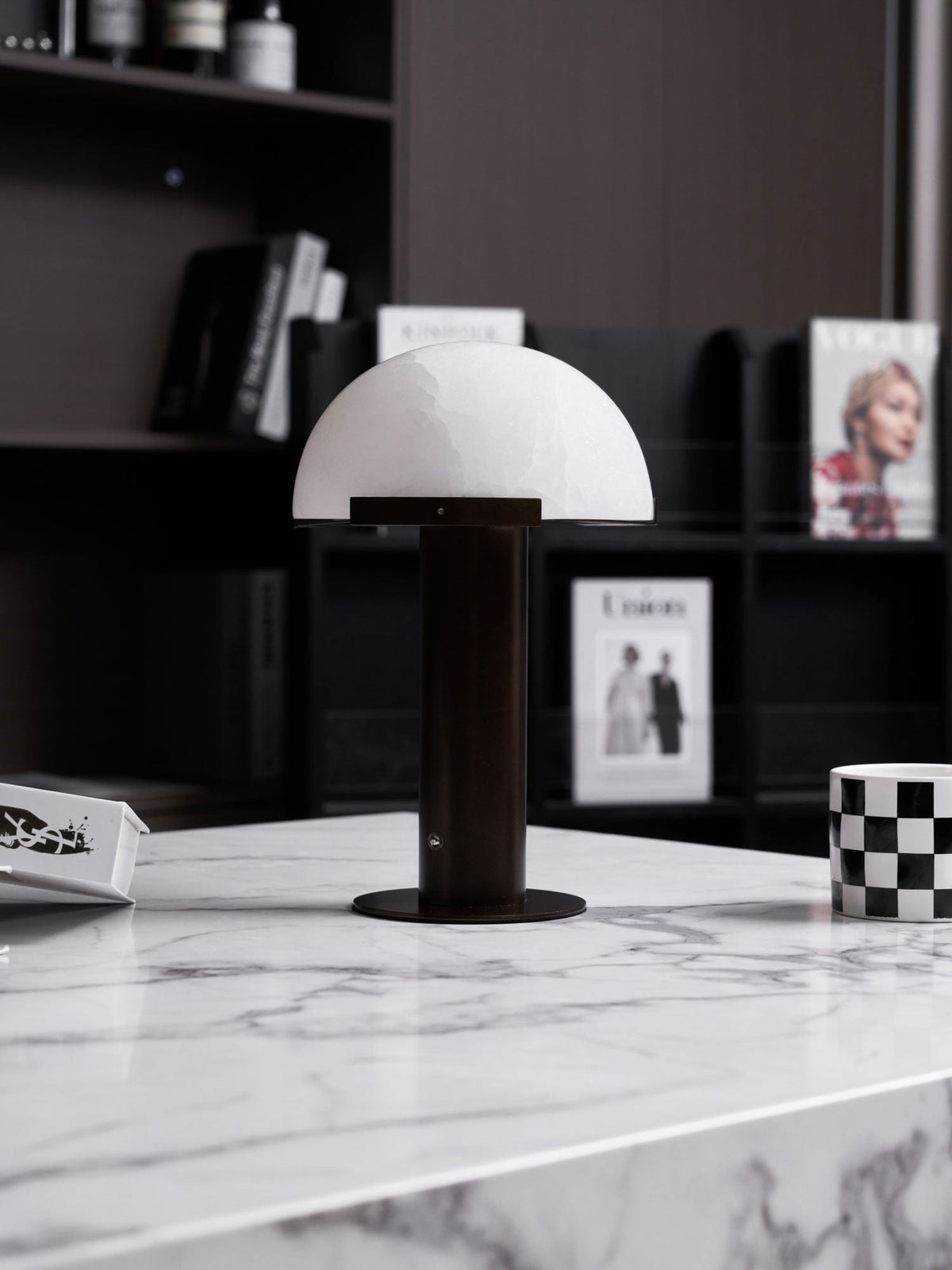 Keir Alabaster-Tischlampe