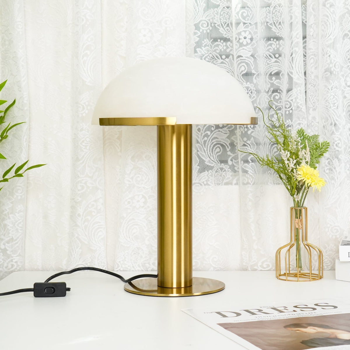 Keir Alabaster-Tischlampe