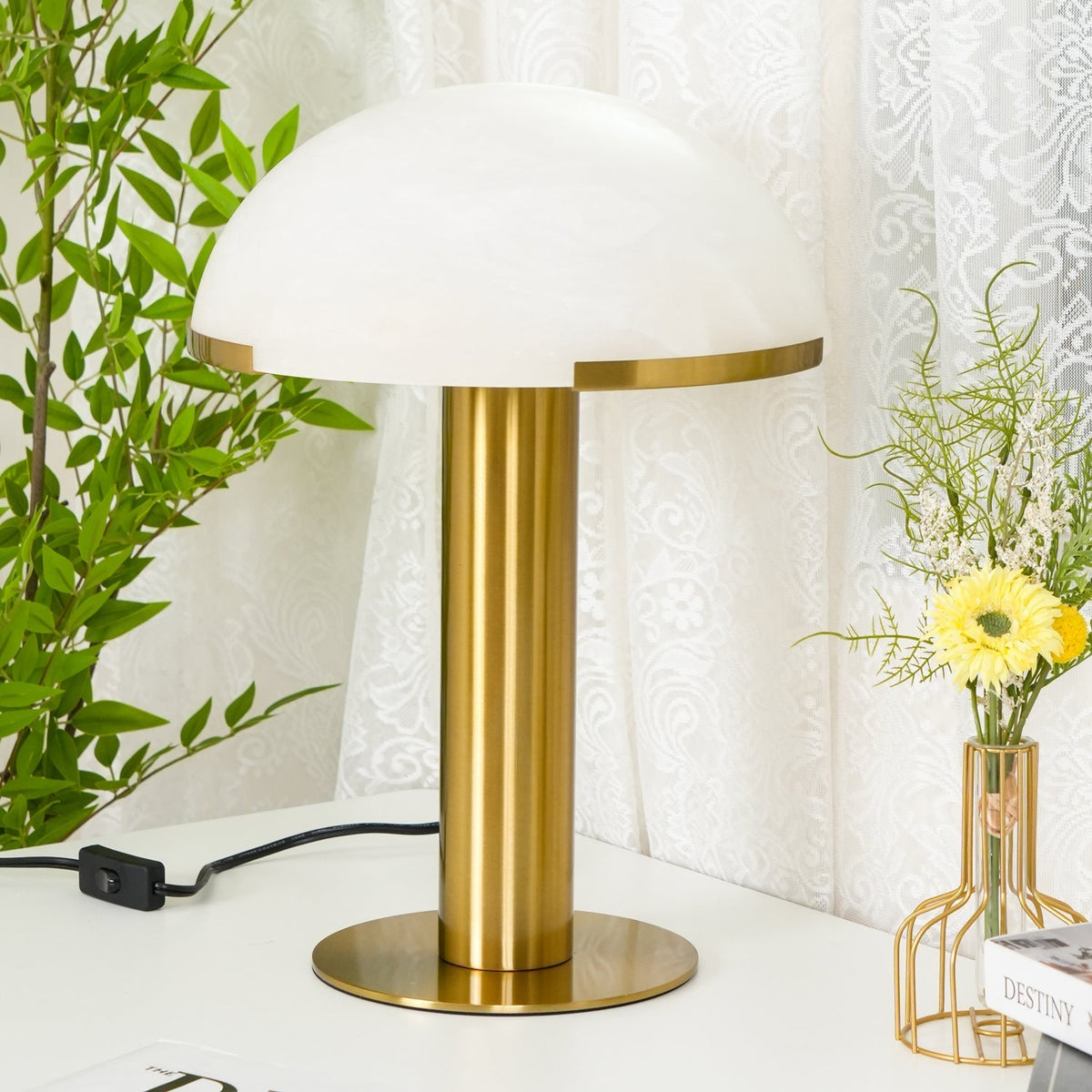 Keir Alabaster-Tischlampe