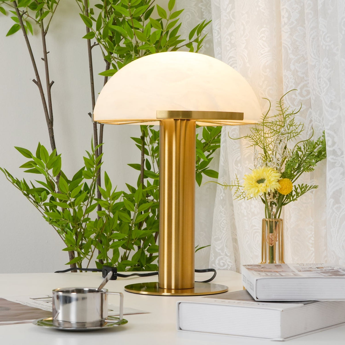 Keir Alabaster-Tischlampe