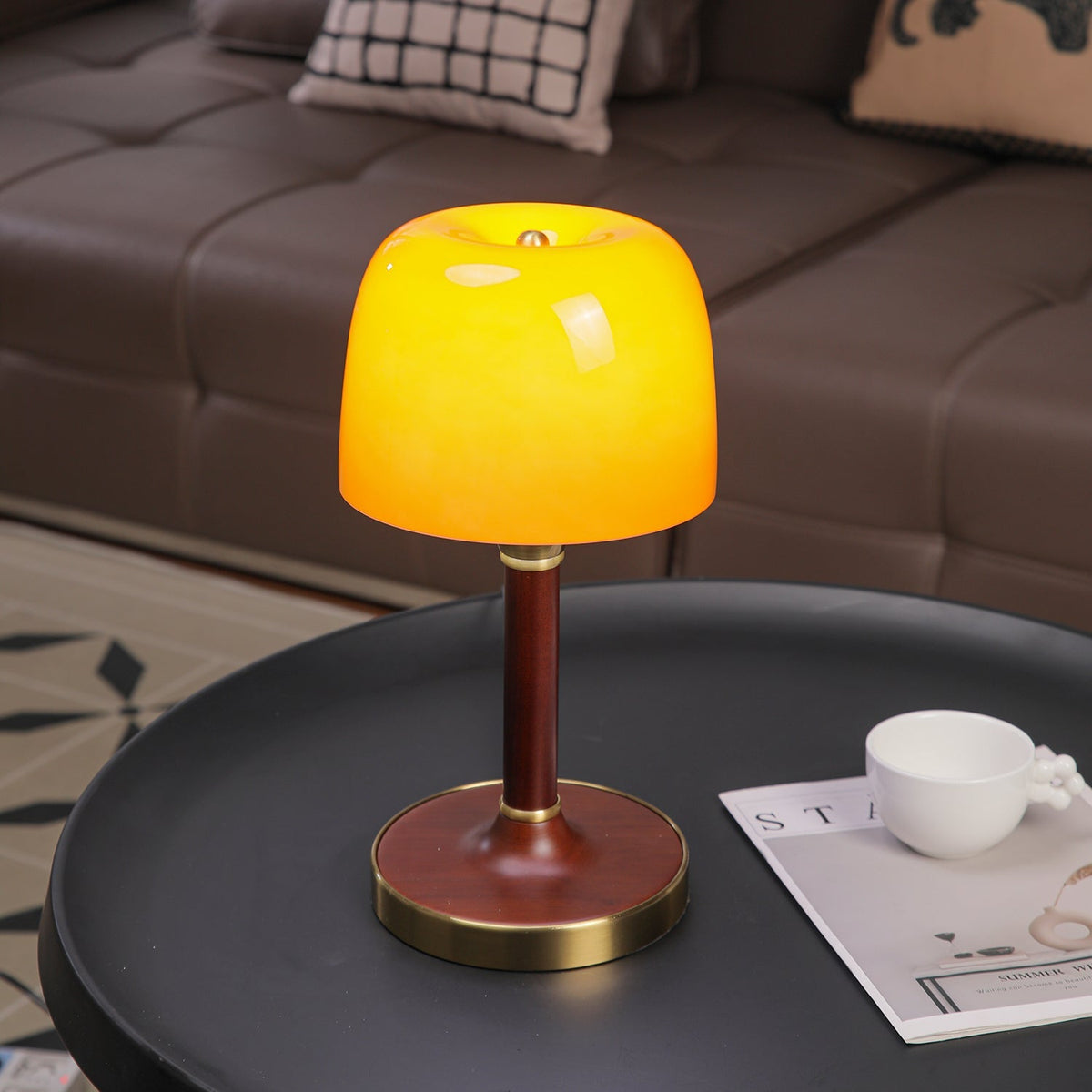 Rinariella Tischlampe aus Holz im Retro-Stil