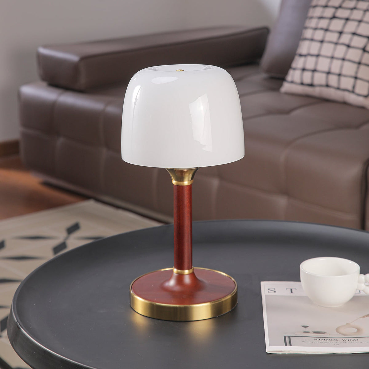 Rinariella Tischlampe aus Holz im Retro-Stil