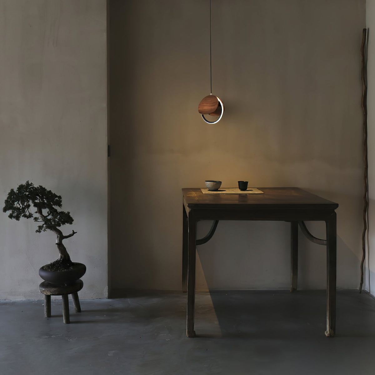 Avvelen Geometrische Pendelleuchte aus Holz