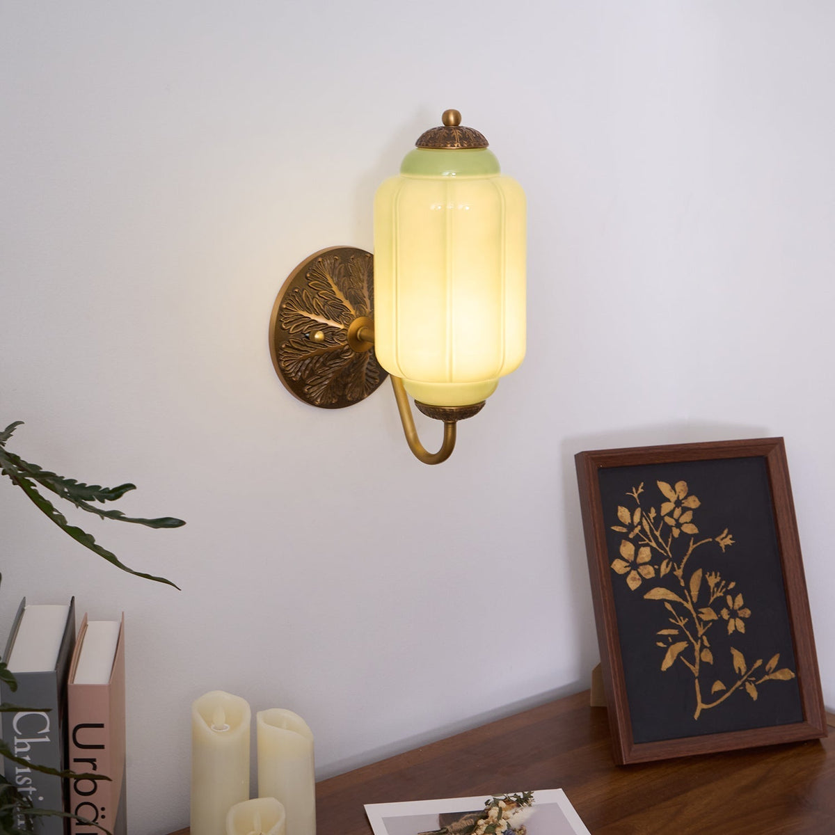 Melvane Vintage Pink-Glas-Wandleuchte