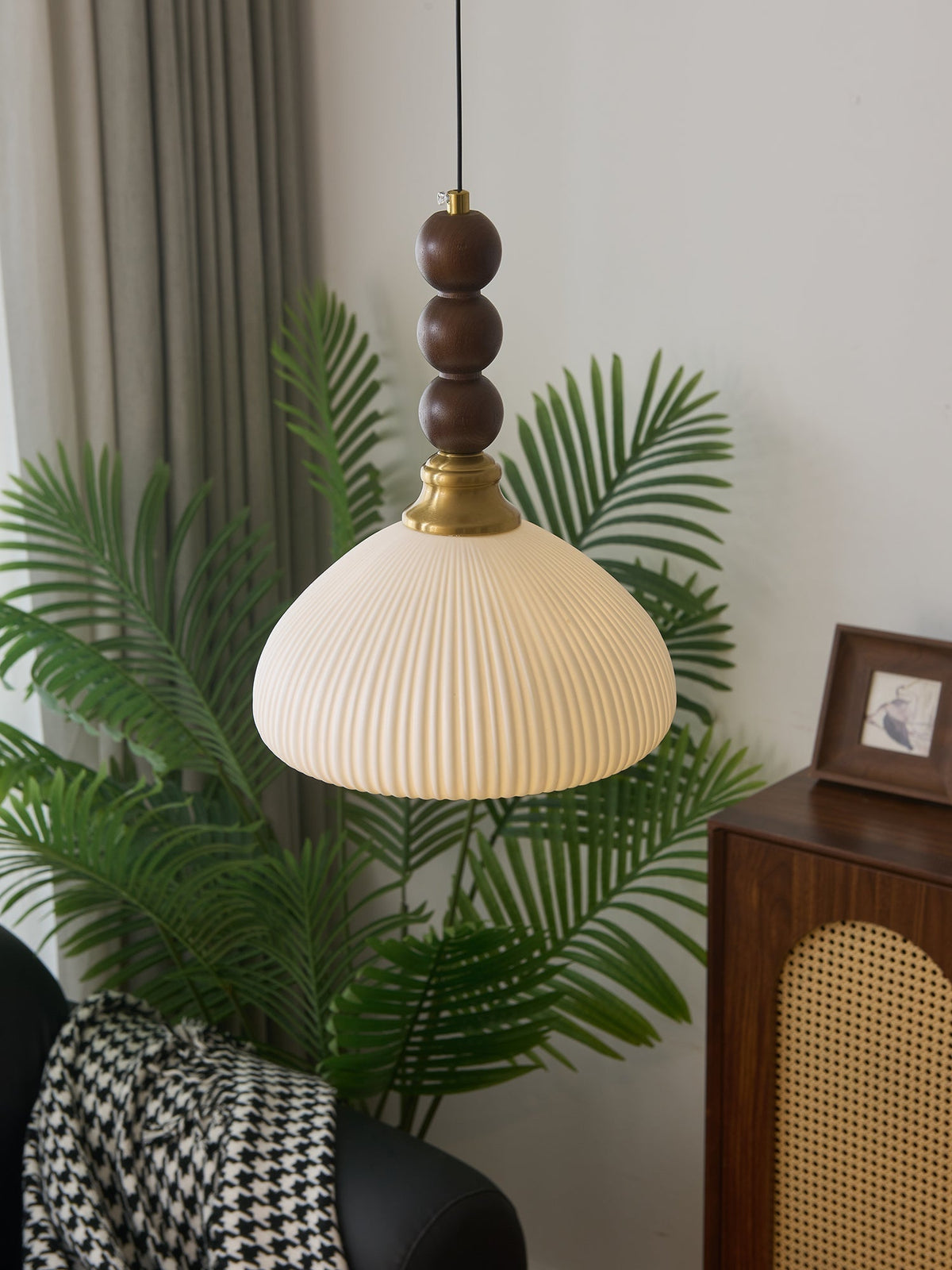 Avshaara Traditionelle Eleganz Vintage-Stoff-Holz-Pendelleuchte