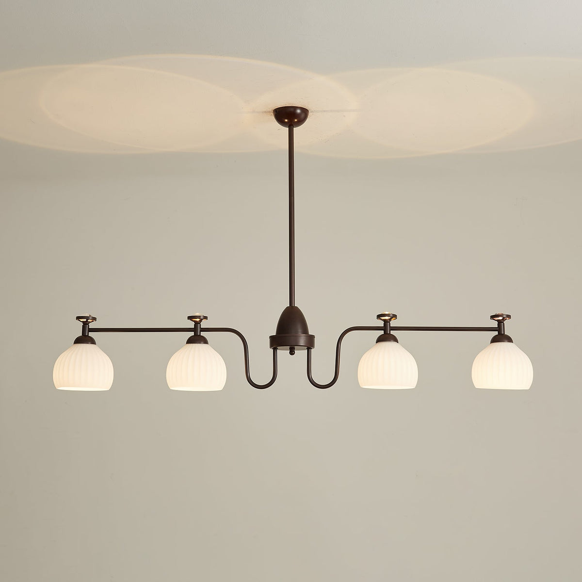 Calaeor Premium Elegance Kronleuchter aus Glas
