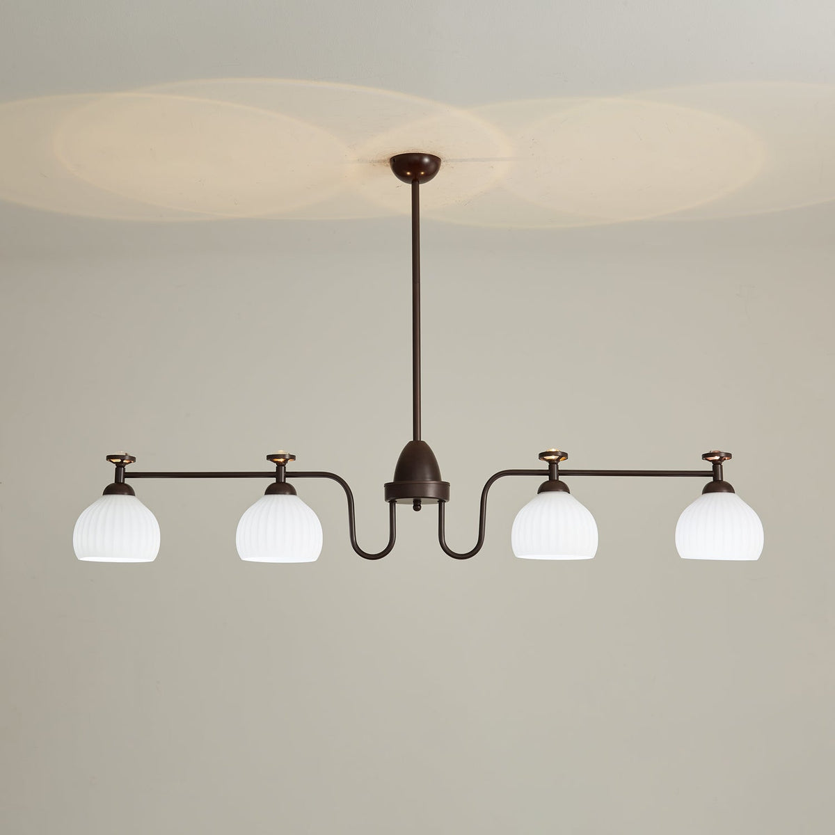 Calaeor Premium Elegance Kronleuchter aus Glas