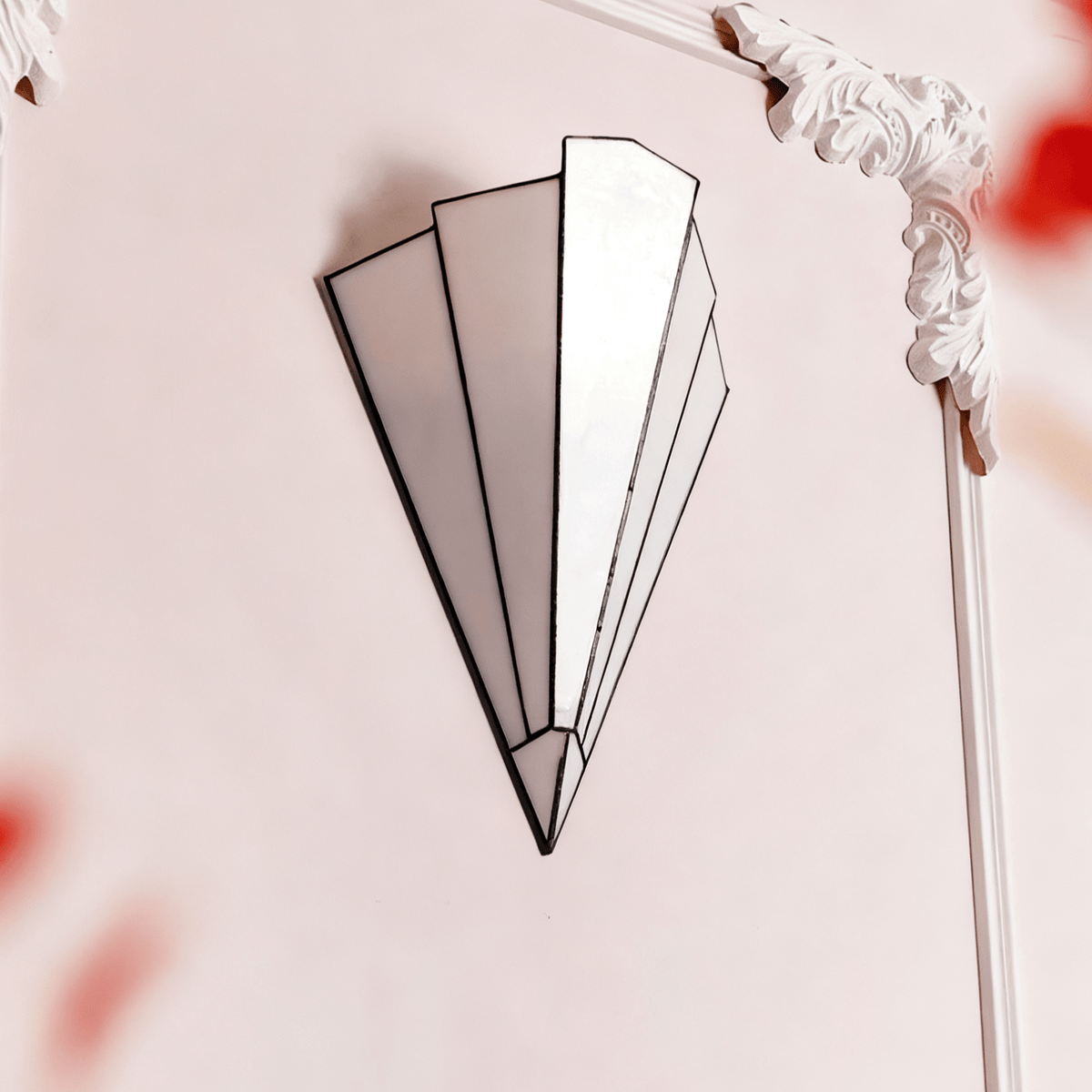 Lila Deco Wandleuchte