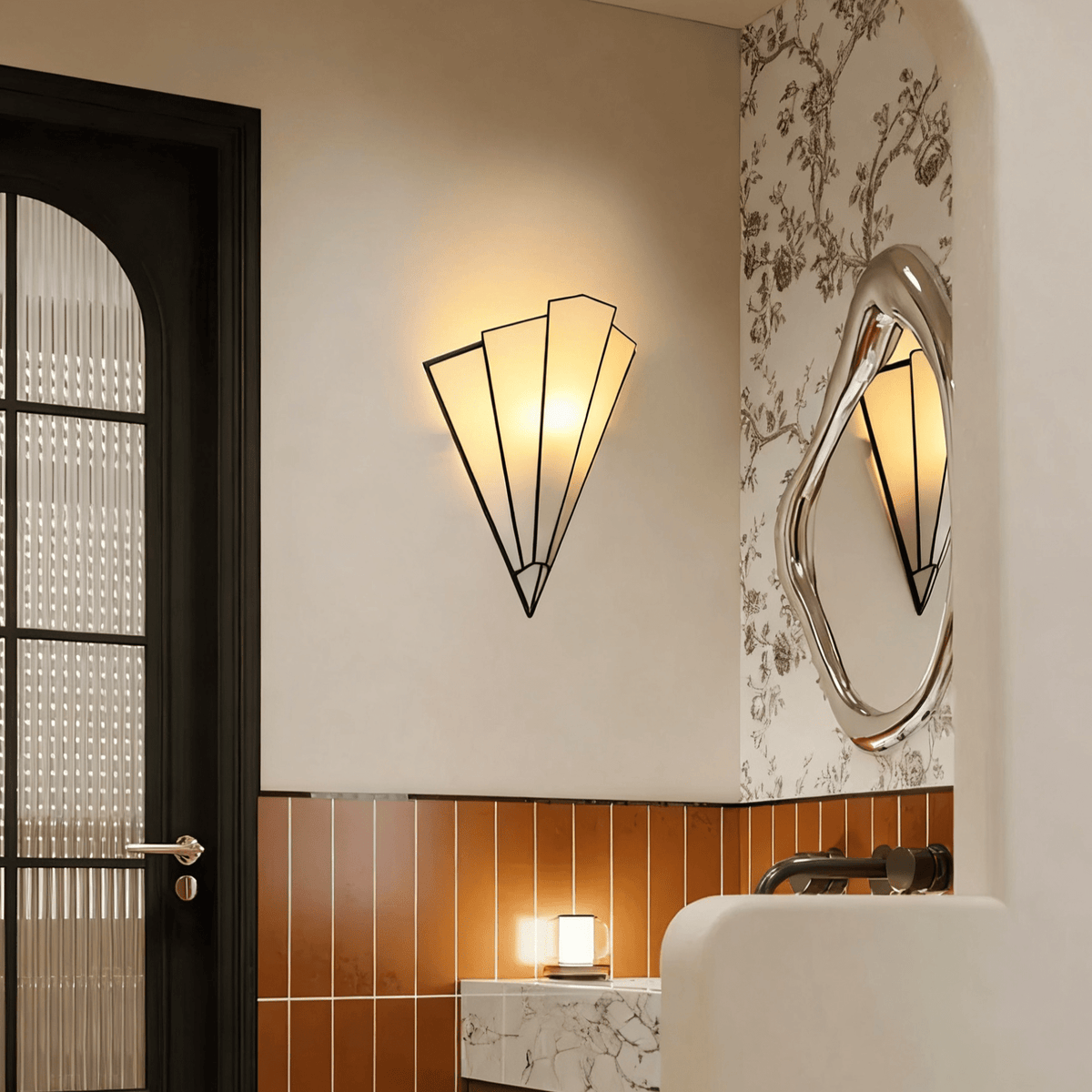 Lila Deco Wandleuchte