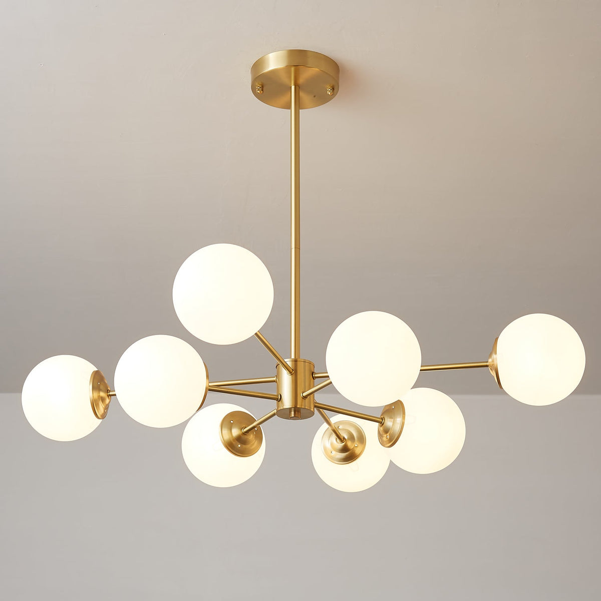 Velirora Kronleuchter Elysium Messing Mattiertes Glas Kugeln