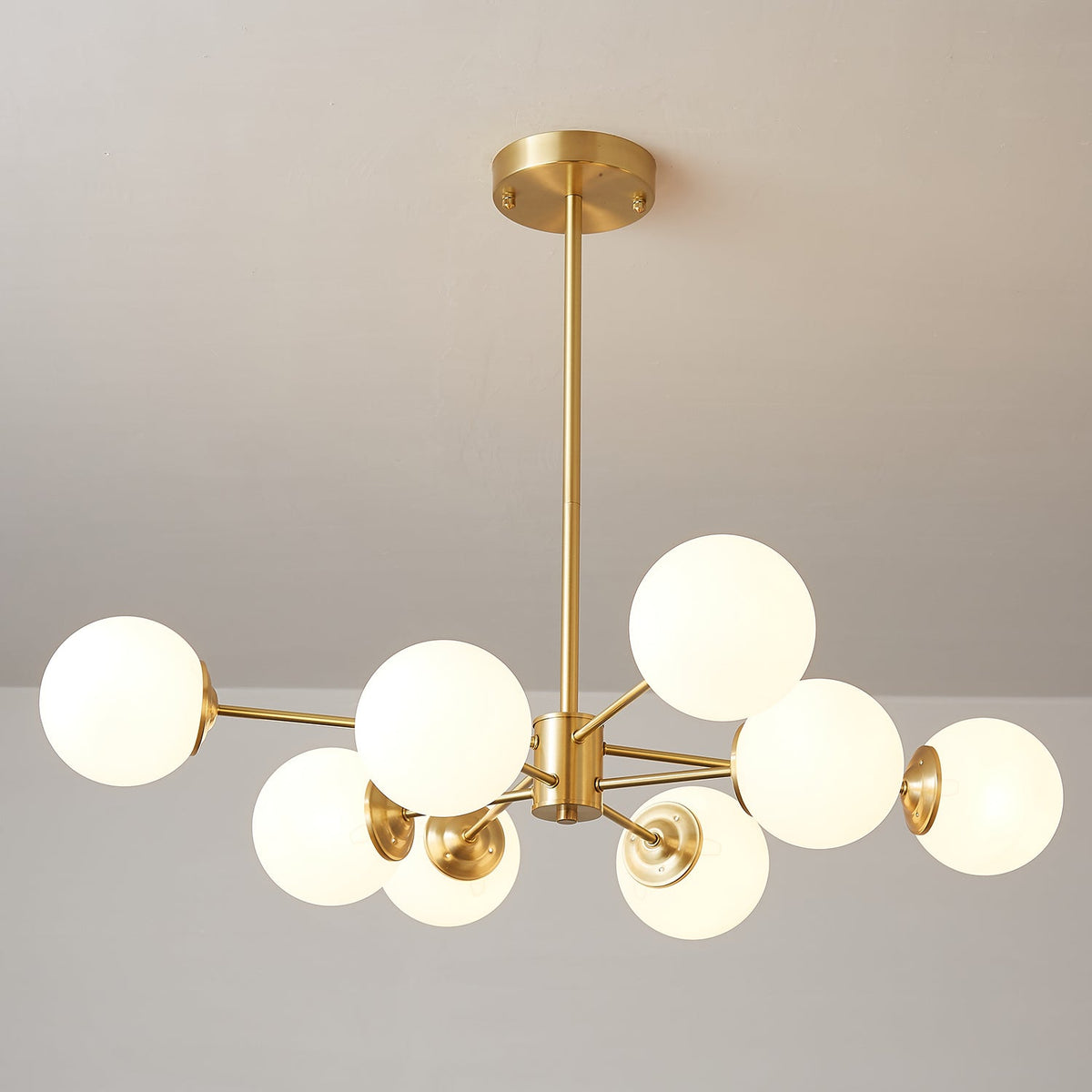 Velirora Kronleuchter Elysium Messing Mattiertes Glas Kugeln