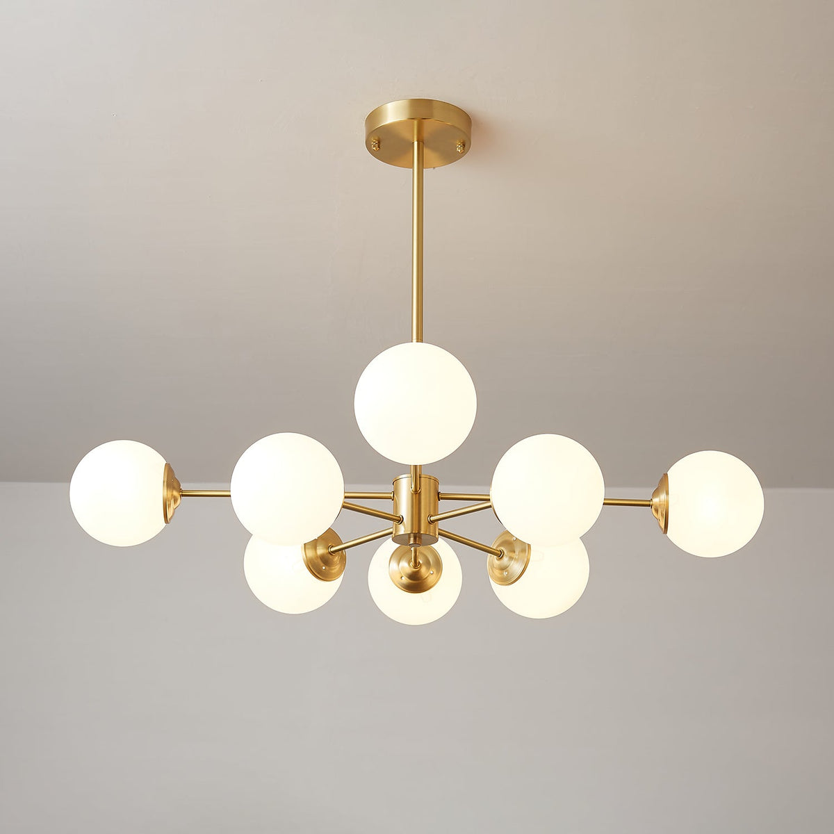 Velirora Kronleuchter Elysium Messing Mattiertes Glas Kugeln