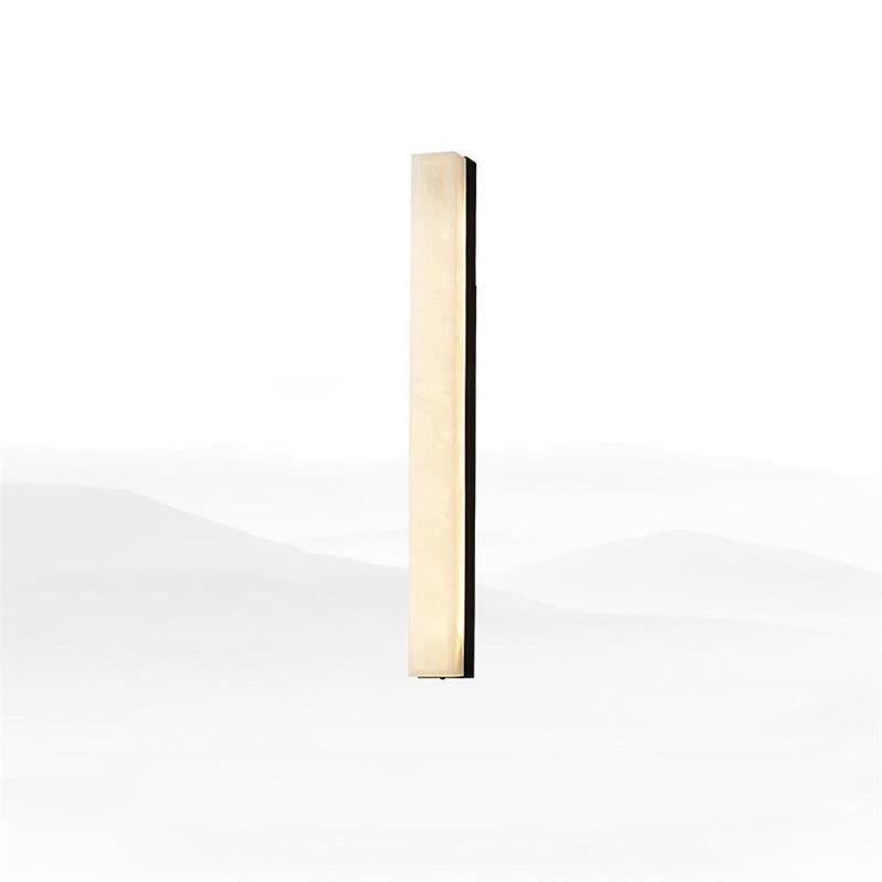 Quill Wandleuchte aus Messing mit Alabaster-Lampenschirm
