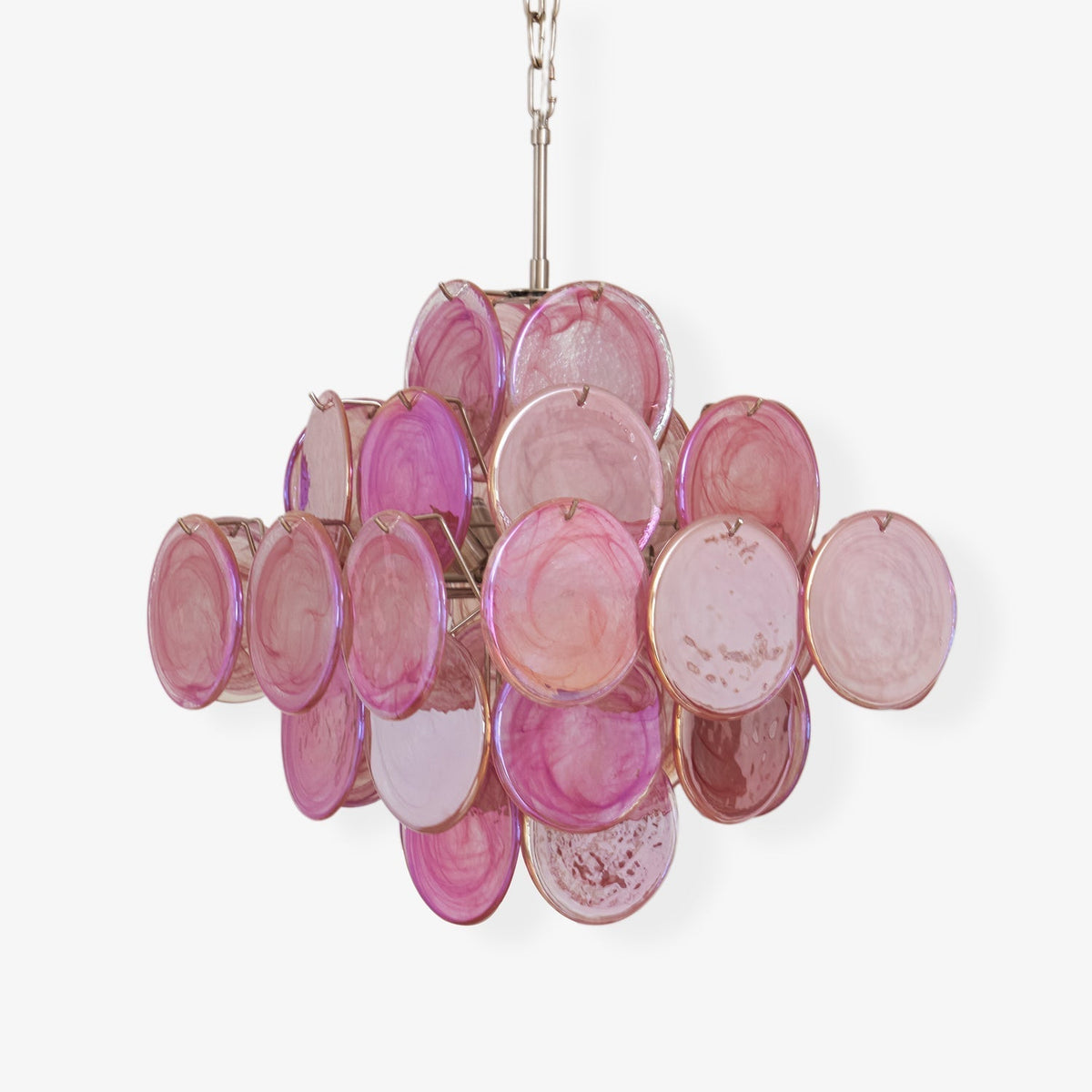 Celeian Kronleuchter aus rosa irisierendem Glas in geschichteter romantischer Form