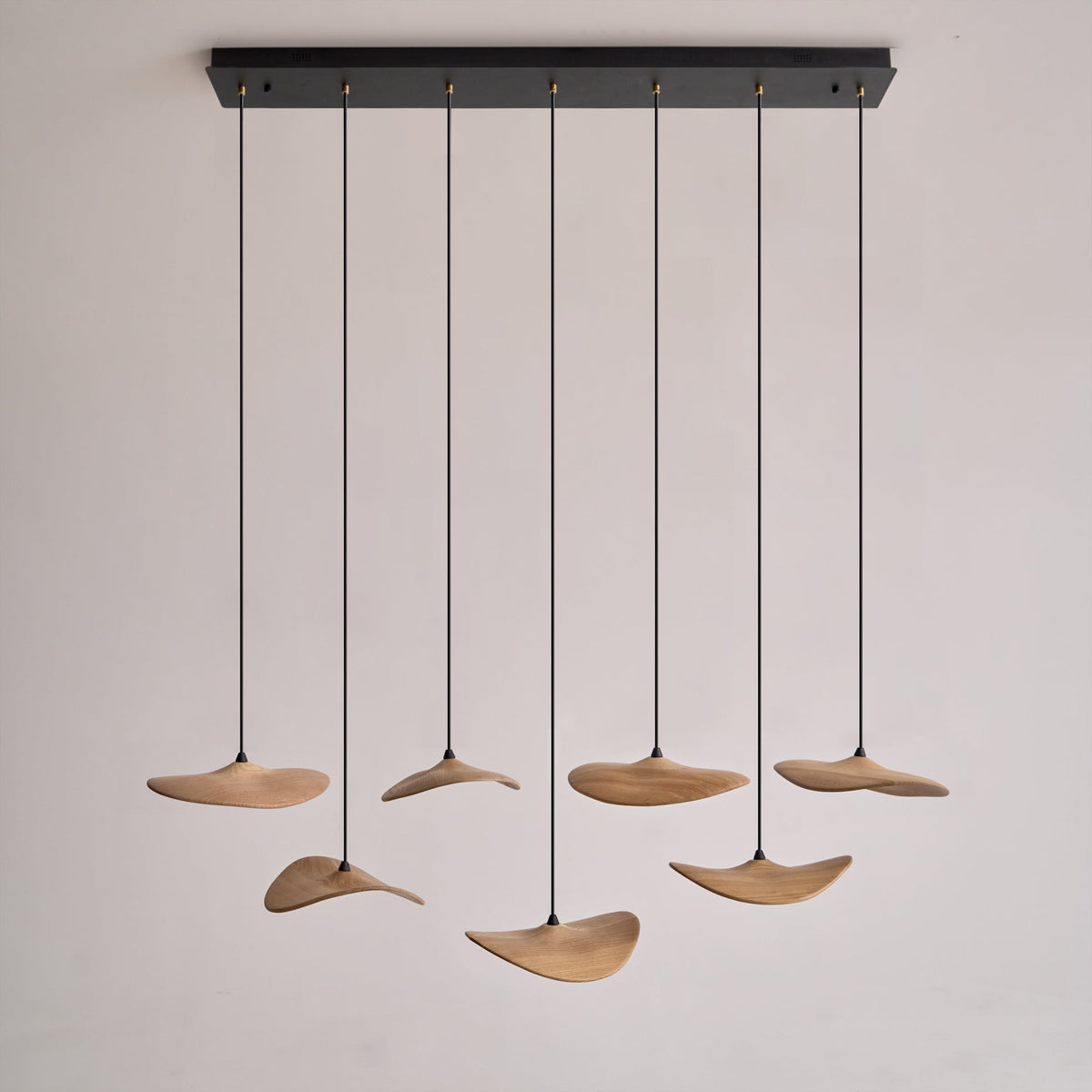 Abbott Kronleuchter zeitgenössisch minimalistisch leerer Blatt Holz
