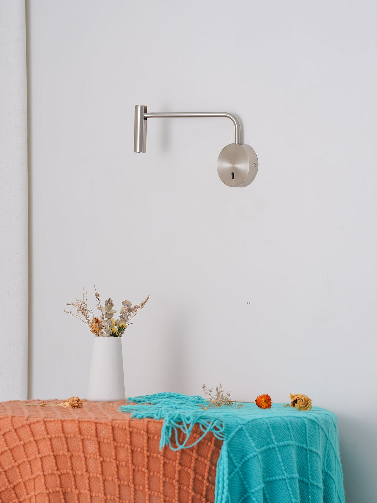 Kiroxen Minimalistische LED-Wandleuchte mit Scheiben
