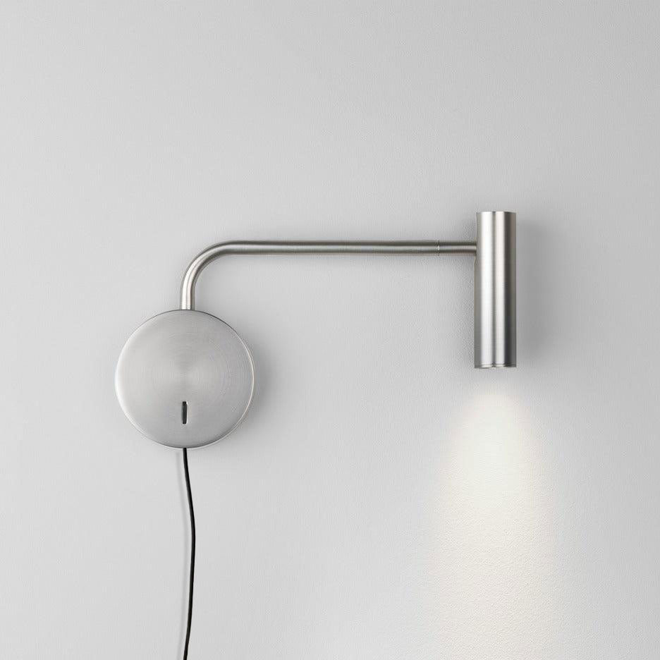 Pivoil Wandleuchte