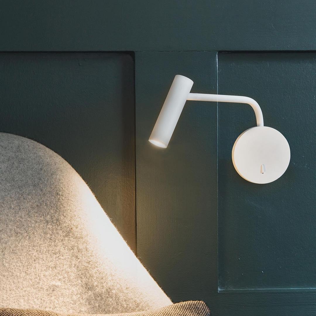 Kiroxen Minimalistische LED-Wandleuchte mit Scheiben