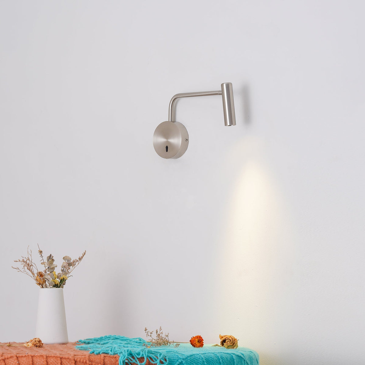 Kiroxen Minimalistische LED-Wandleuchte mit Scheiben