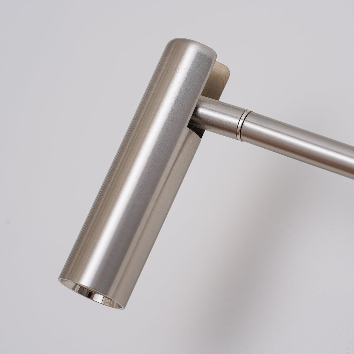 Pivoil Wandleuchte