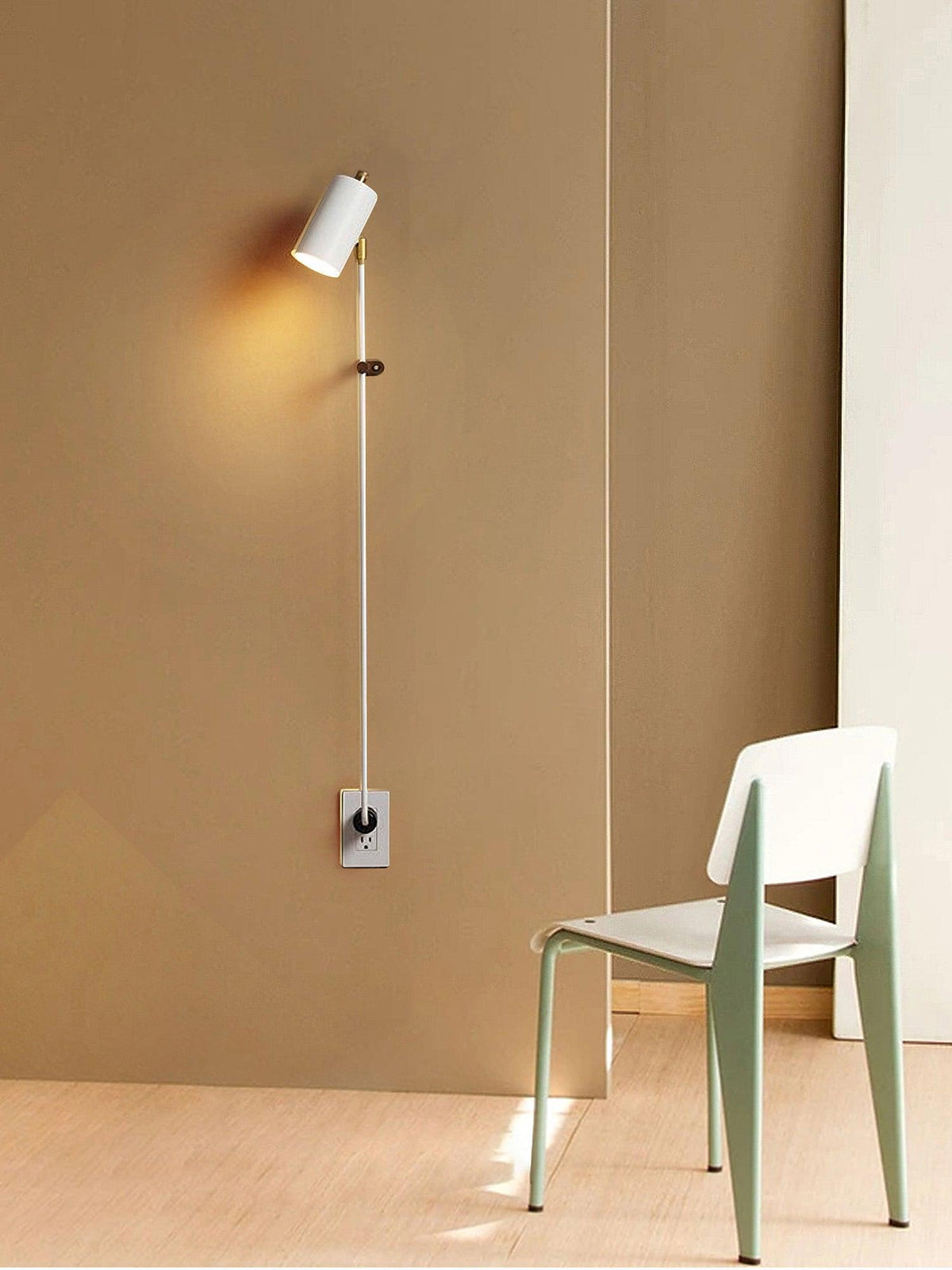 Equinox zeitgenössische minimalistische Wandleuchte