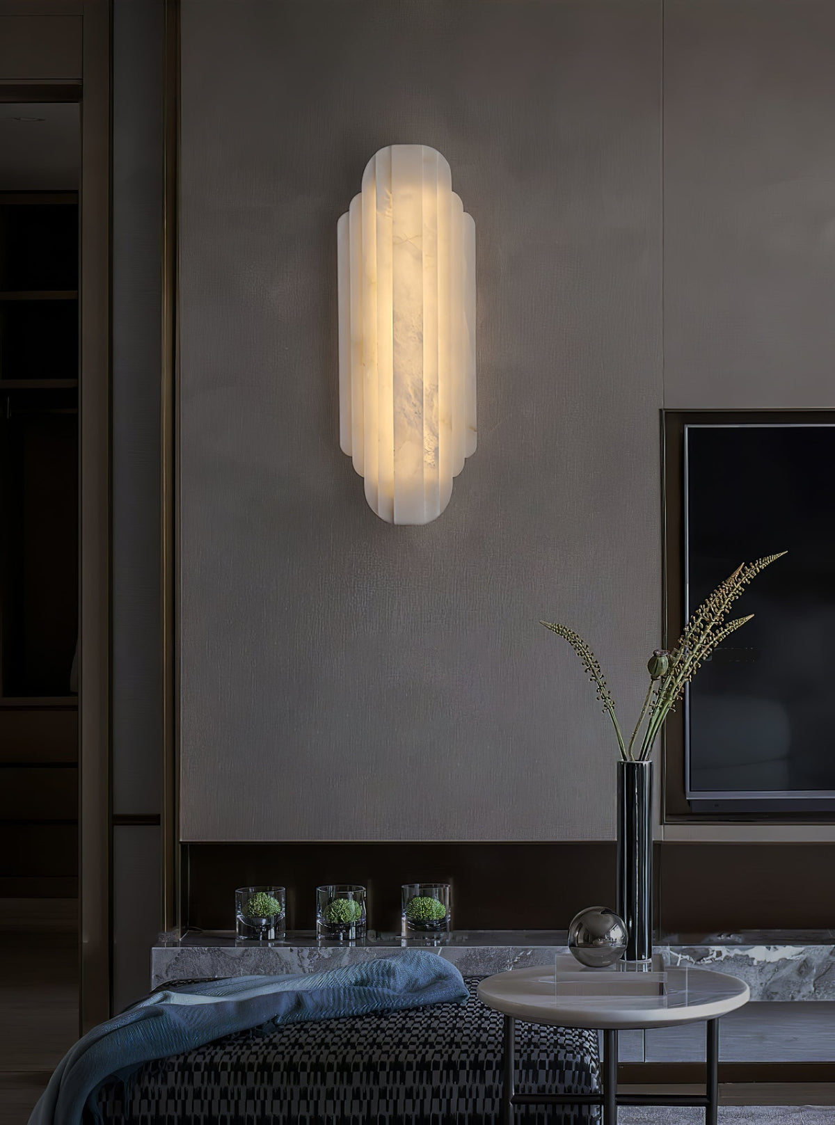 Avenanina Art Deco Alabaster Wandleuchte