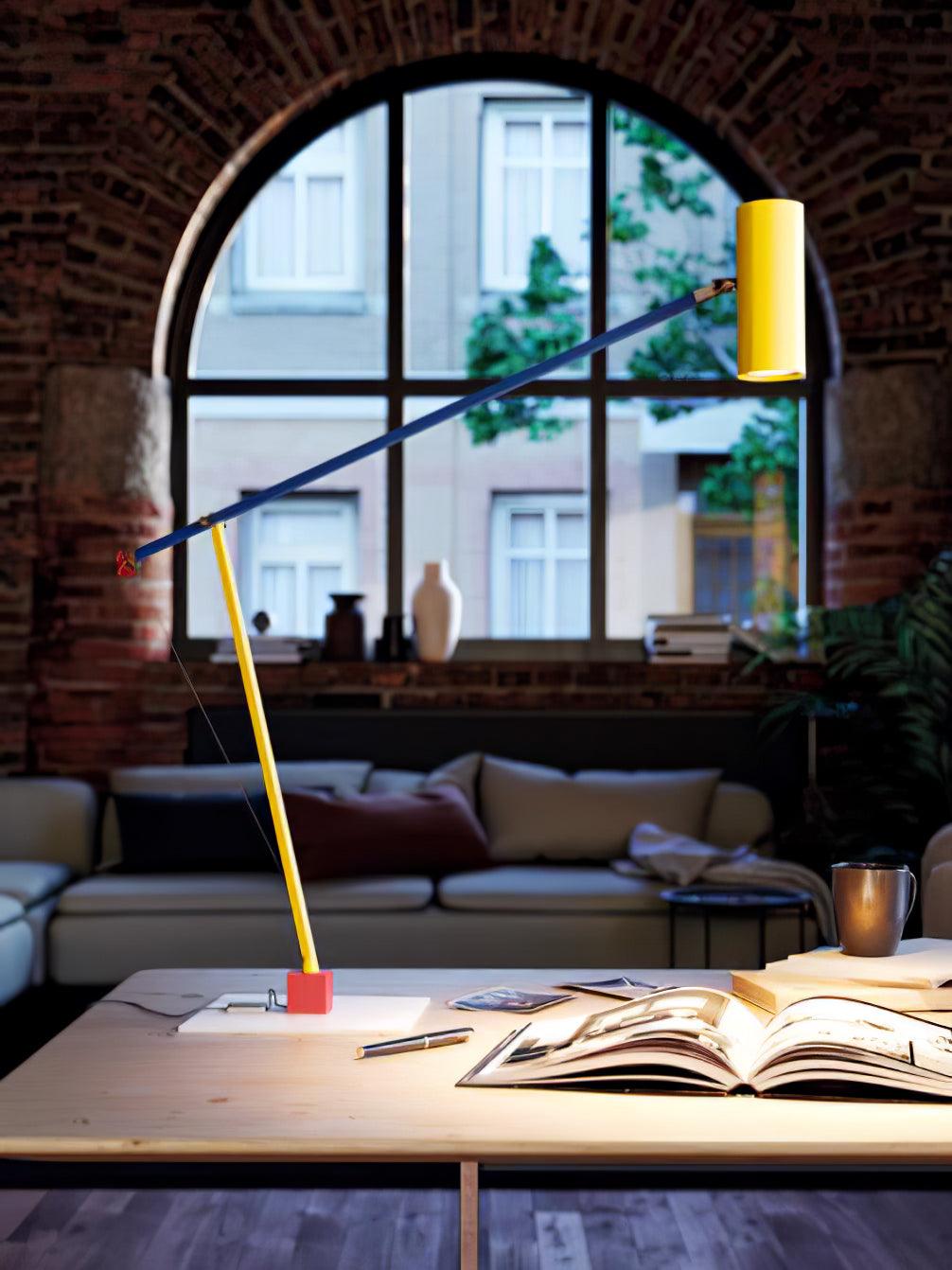 Ember zeitgenössische minimalistische Tischlampe