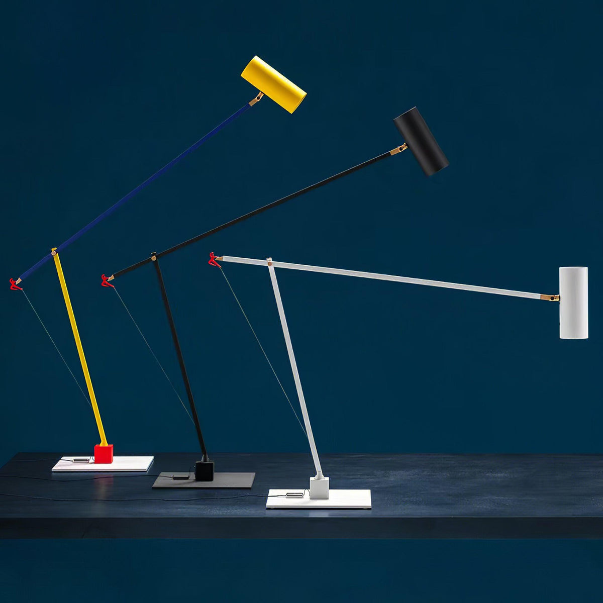 Ember zeitgenössische minimalistische Tischlampe