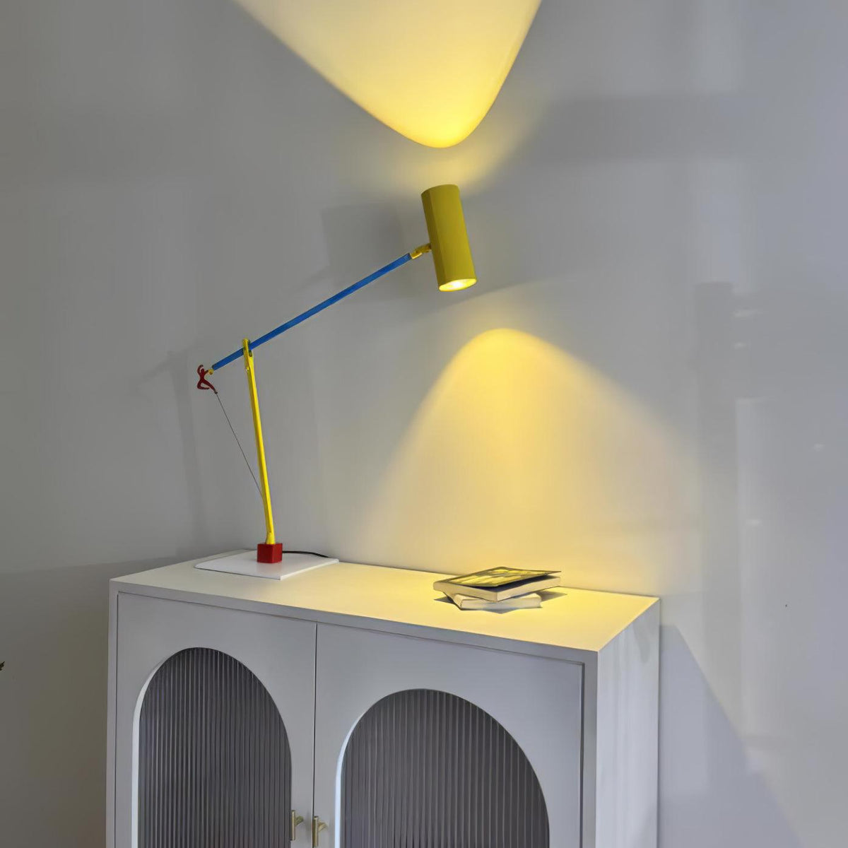 Ember zeitgenössische minimalistische Tischlampe