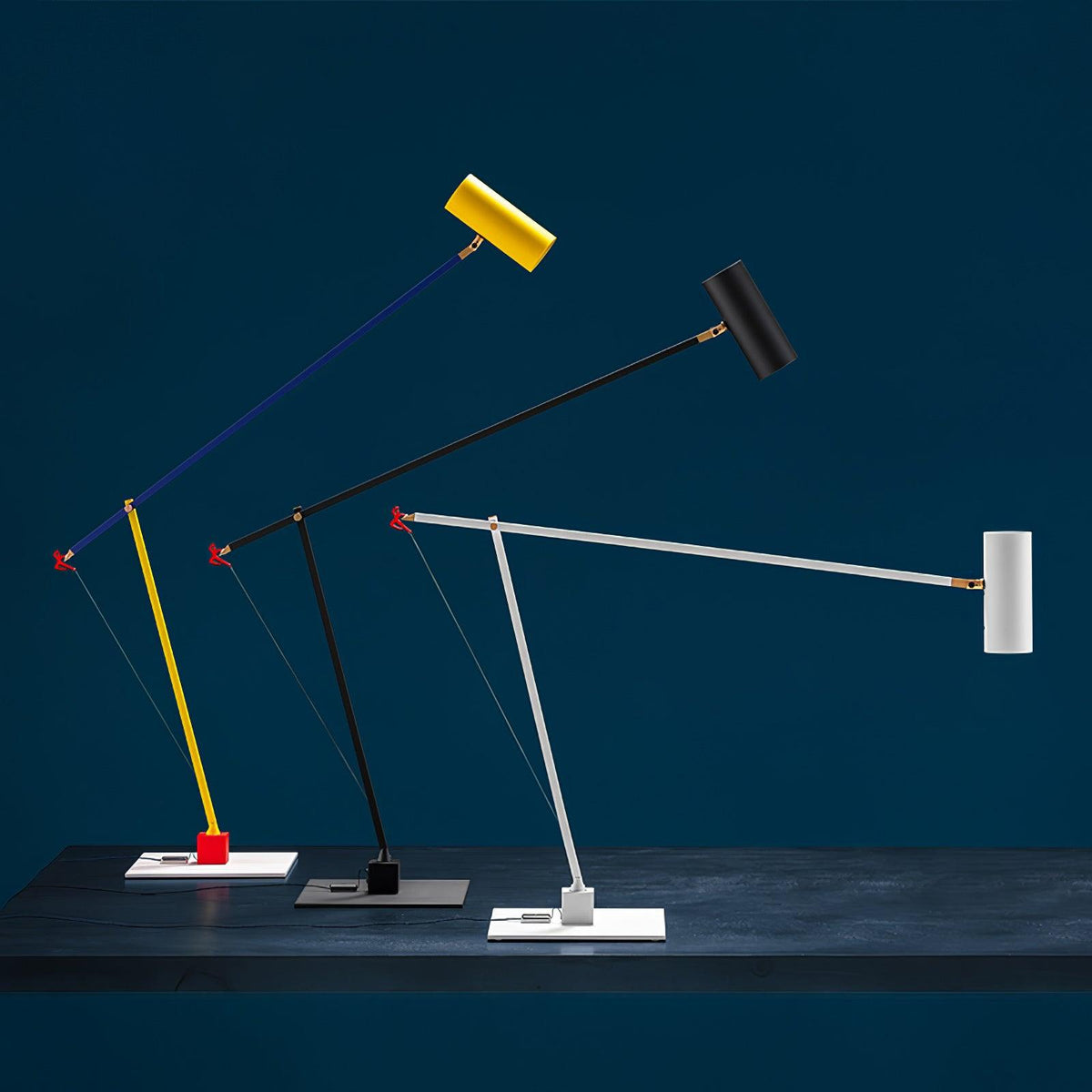 Ember zeitgenössische minimalistische Tischlampe